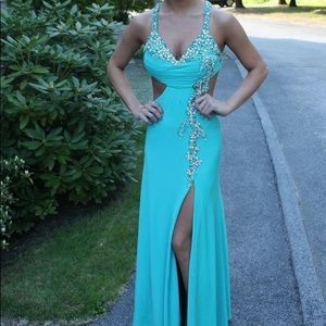 Stunning blue prom dress